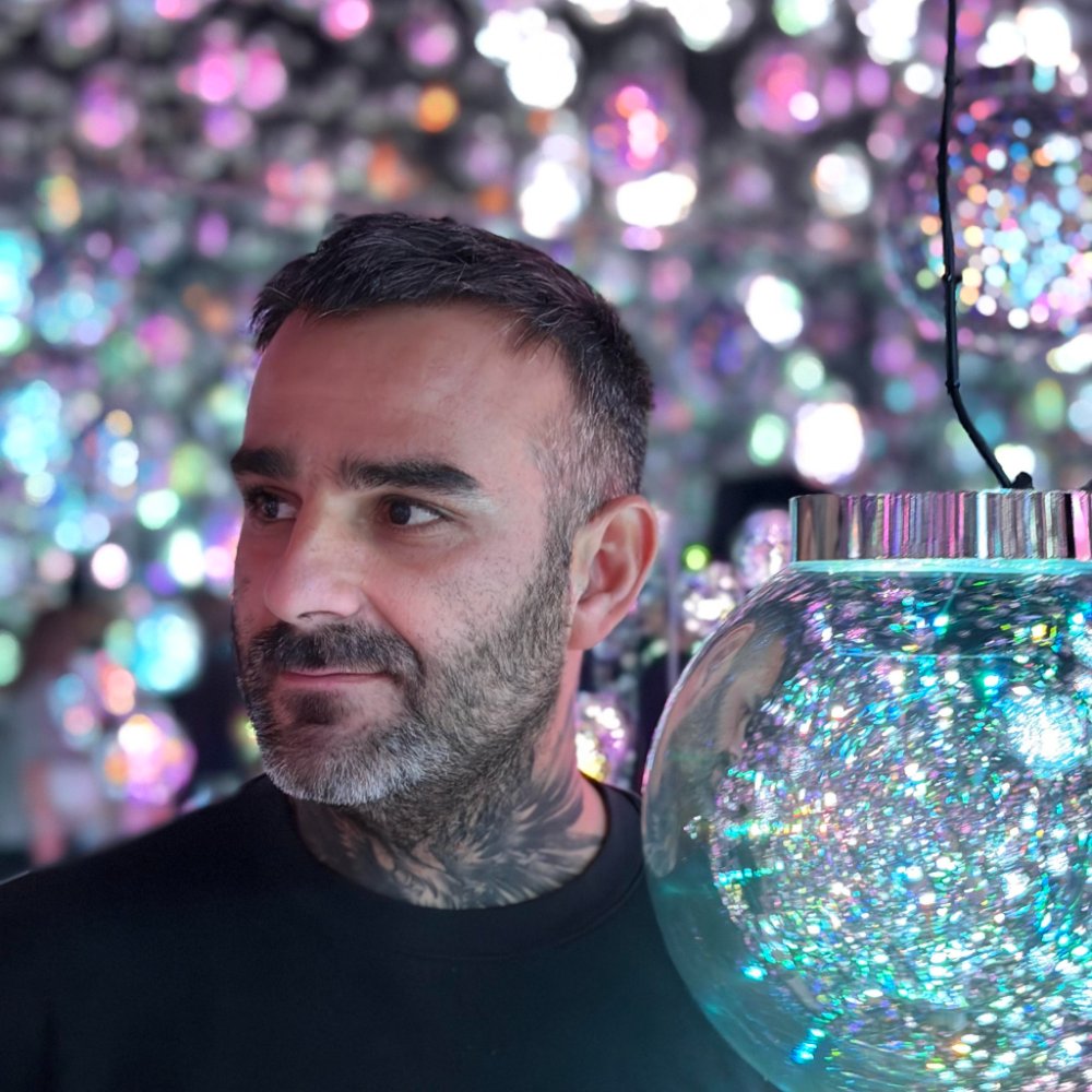Portrait of Julien Jimenez, founder of PdfStampr